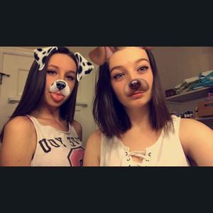 Meet your Posher, Taryn